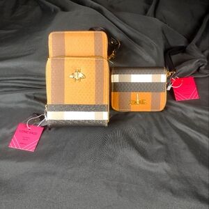 Women's plaid pattern crossbody purse with matching coin purse